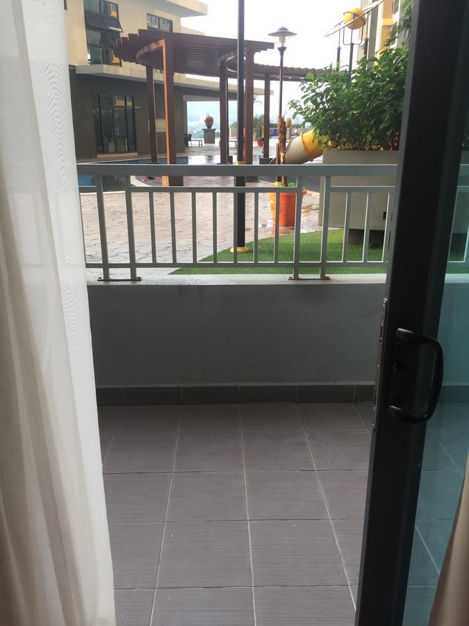 Silk Sky Residence Seri Kembangan Exterior foto